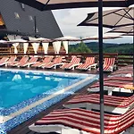 Hotell Karpaty 3*