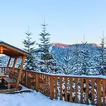 Karpaty Hotell Migovo