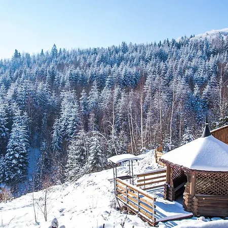 Hotel Karpaty Myhove