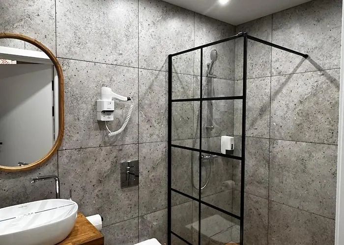 Otel Karpaty 3*
