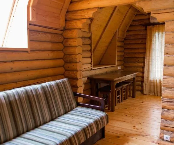 Otel Karpaty 3*