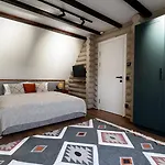 Hotel Karpaty 3*