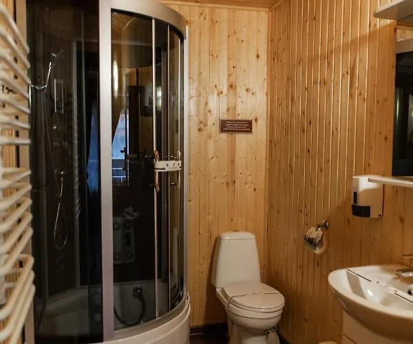 Karpaty Hotel 3*